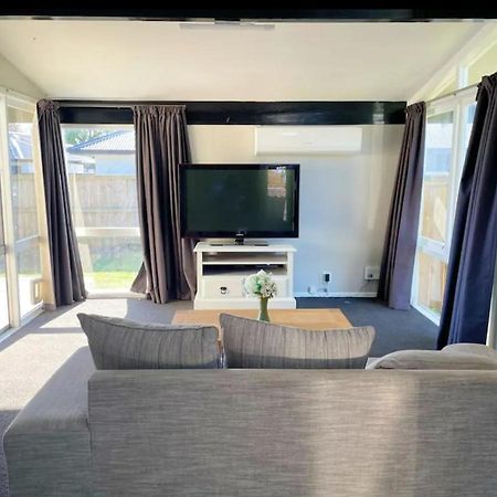 3 Bedroom Family House In Excellent Location Hamilton Eksteriør bilde